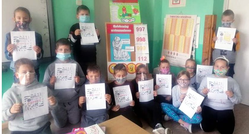 GMINA SMYKÓW. Uczyli się ratować bez fantomów