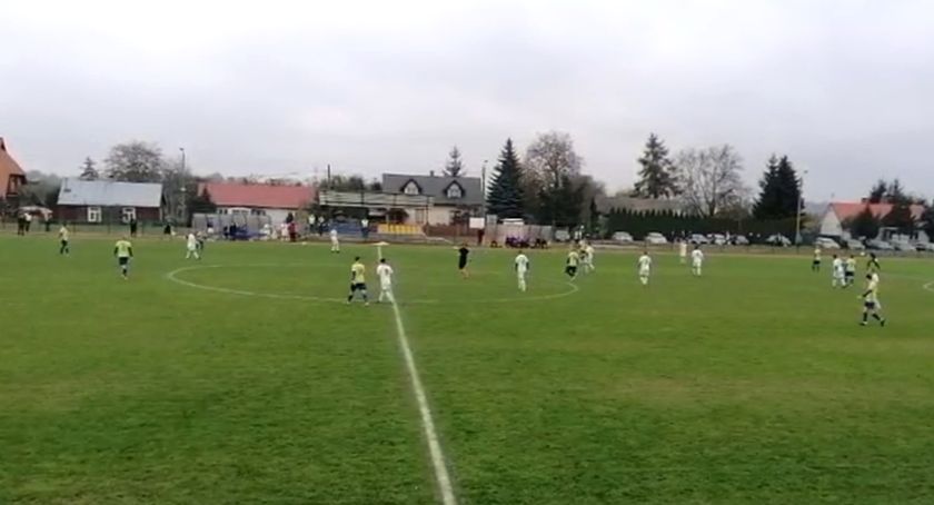 Przykra niespodzianka w Opatowie. Neptun Końskie coraz niżej w tabeli IV ligi