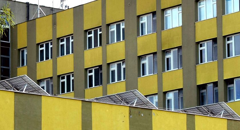 KOŃSKIE. Słońce świeci, prąd się „kręci”