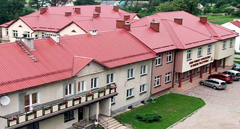 Apel starosty koneckiego: Pomóżmy zakażonym w DPS w Rudzie Pilczyckiej!