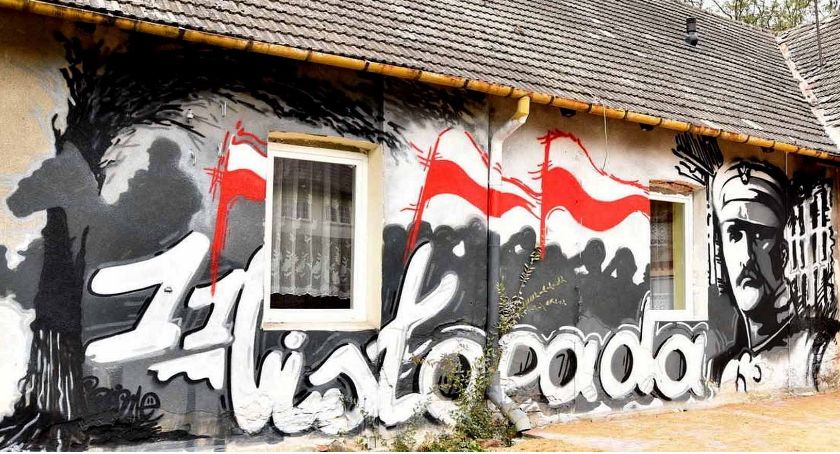 Patriotyczny mural z Józefem Piłsudskim poczeka na odsłonięcie