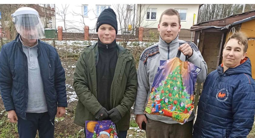 Święty Mikołaj gościł w domach wychowanków Ośrodka w Baryczy