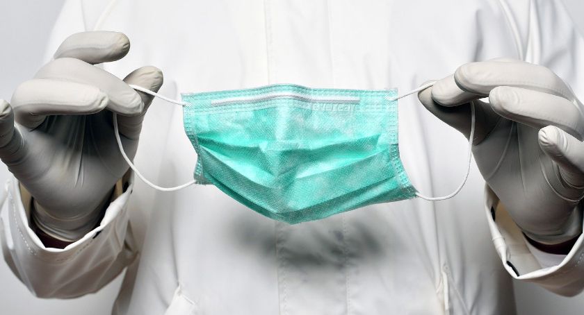Koronawirus. Śmierć kolejnej osoby z powiatu koneckiego z powodu COVID-19