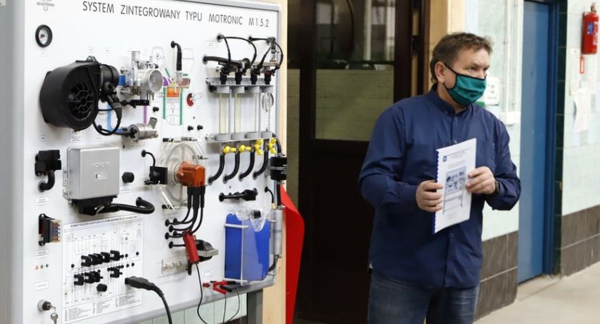 Nowa pracownia diagnostyki w koneckim Mechaniku