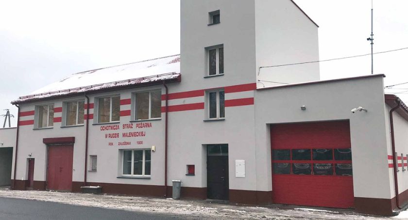 Z niewielkim poślizgiem zakończono przebudowę strażnicy w Rudzie Malenieckiej