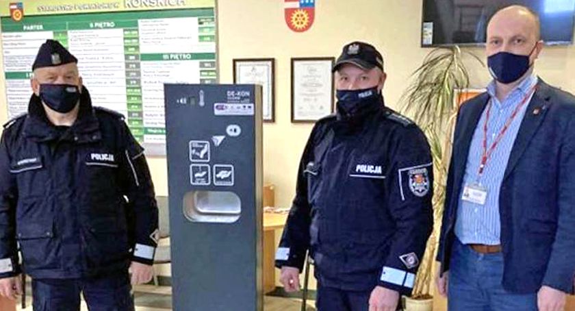 Koneccy policjanci otrzymali stację kontrolną