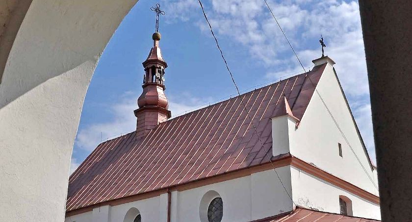 Parafia w Odrowążu pozyskała kolejne pieniądze na remont kościoła