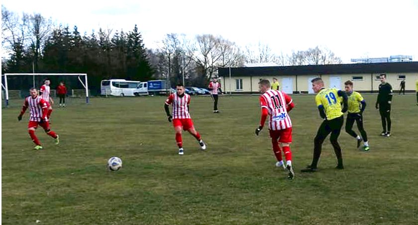 Futboliści Neptuna Końskie rozegrali ostatni sparing przed inauguracją rozgrywek IV ligi