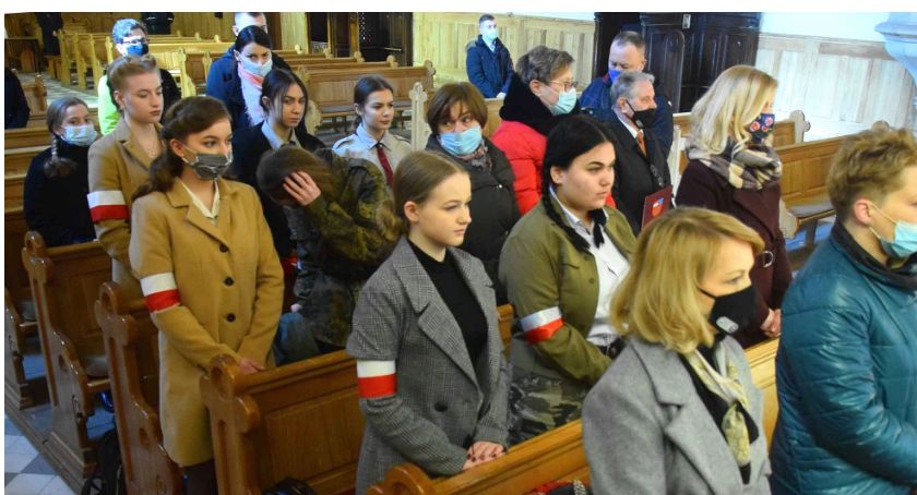 W koneckiej kolegiacie podsumowali konkurs historyczny [ZDJĘCIA]