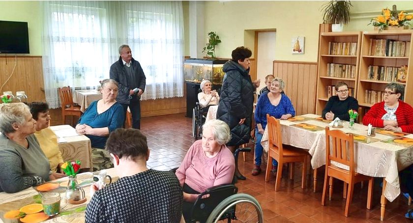 Konecki Dzień Kobiet w DPS i ZOL [ZDJĘCIA]