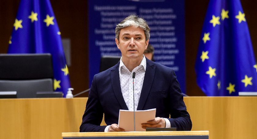 Adam Jarubas: Chcemy przeciwdziałać napływowi śladu węglowego spoza Europy