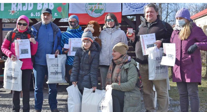 PTTK Końskie zaprasza. Odezwij się, prześlij kartkę pocztową!
