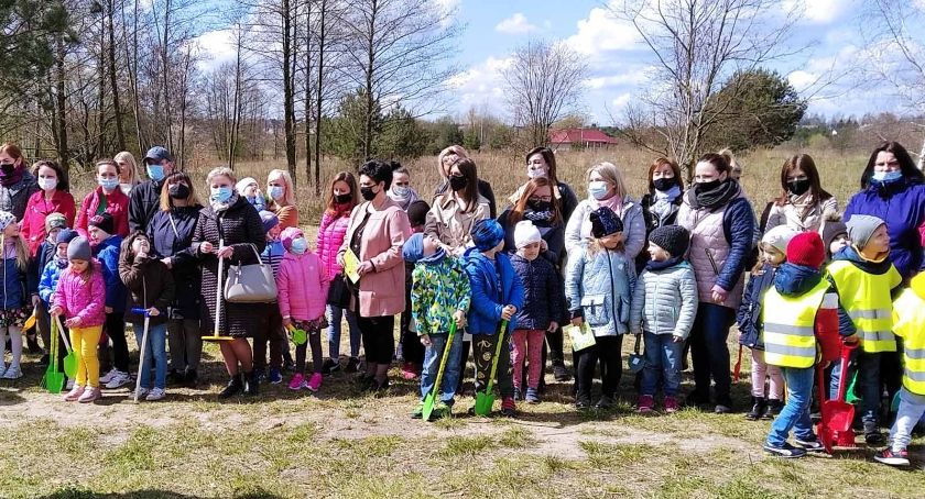 Na koneckich Browarach zrobiło się bardziej zielono [ZDJĘCIA]