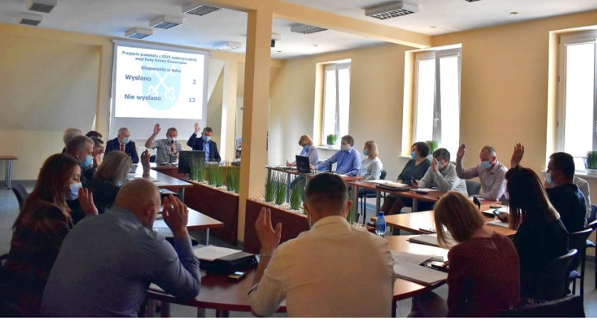 Radni w Gowarczowie podjęli szereg ważnych decyzji