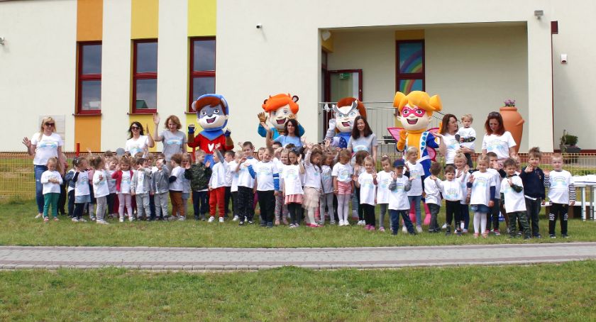 W gminie Smyków na dzieci z okazji ich święta czekały różne atrakcje [GALERIA ZDJĘĆ]