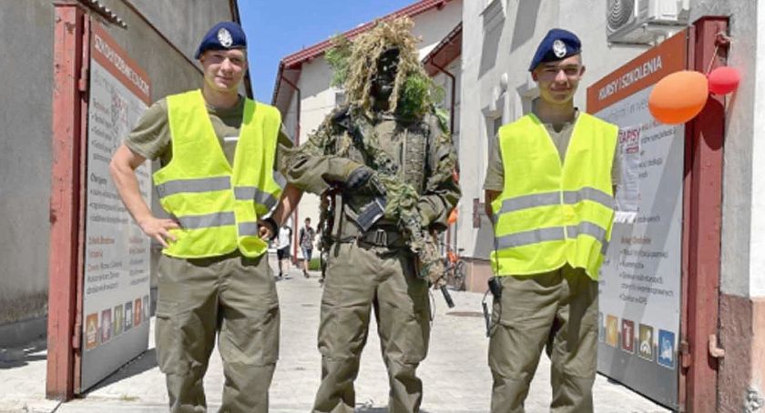 Konecka szkoła kusiła podczas Dni Otwartych kuchnią i mundurem