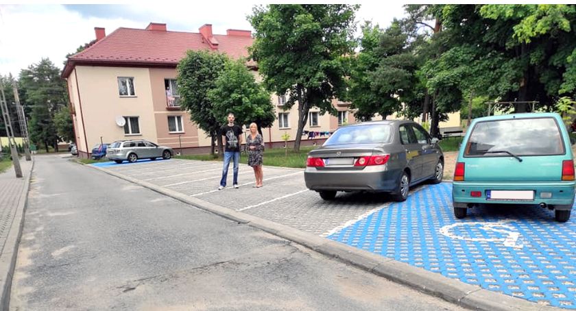 W Stąporkowie przybyło miejsc postojowych