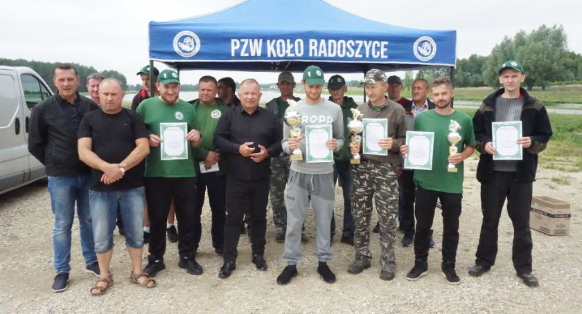 Nad Zalewem Antoniów rywalizowali wędkarze o puchar burmistrza