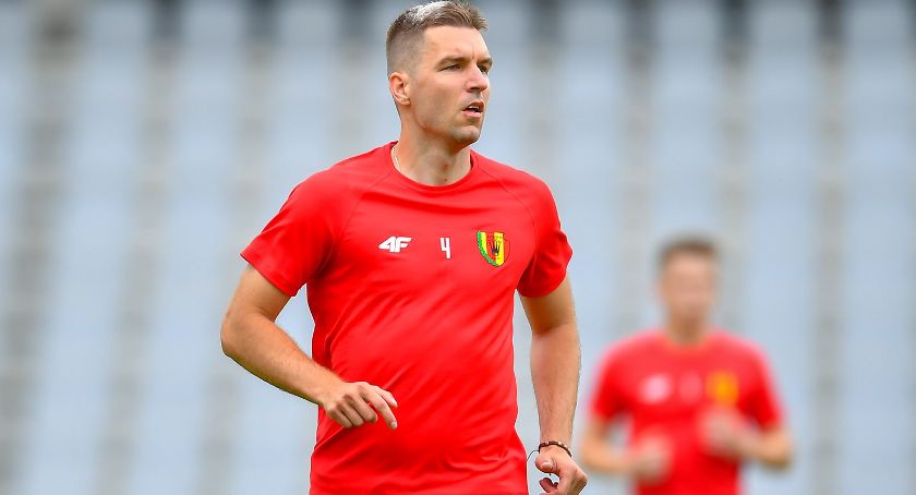 Oby w lidze było podobnie. Korona Kielce triumfuje po raz drugi
