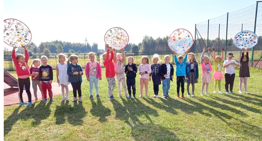W Miedzierzy obchodzili Międzynarodowy Dzień Kropki [GALERIA ZDJĘĆ]