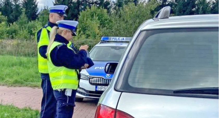 W powiecie koneckim policjanci przeprowadzili specjalną akcję na drogach