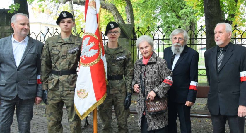 W Końskich pamiętają o tych, co Ojczyznę ratowali i bronili [ZDJĘCIA]