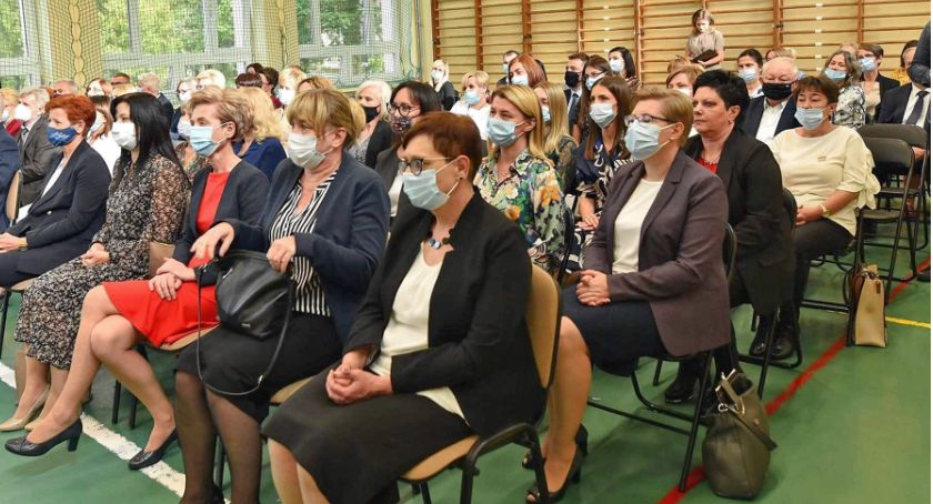 W Nieświniu były kwiaty, laurki, nagrody i odrobina dziegciu [ZDJĘCIA]