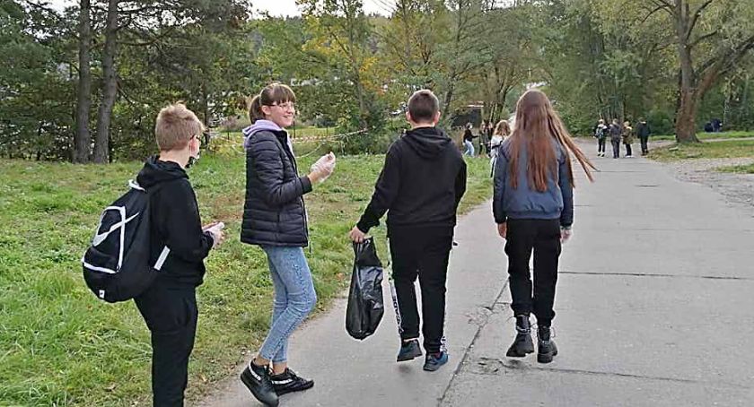 Ruszyli na sprzątanie świata