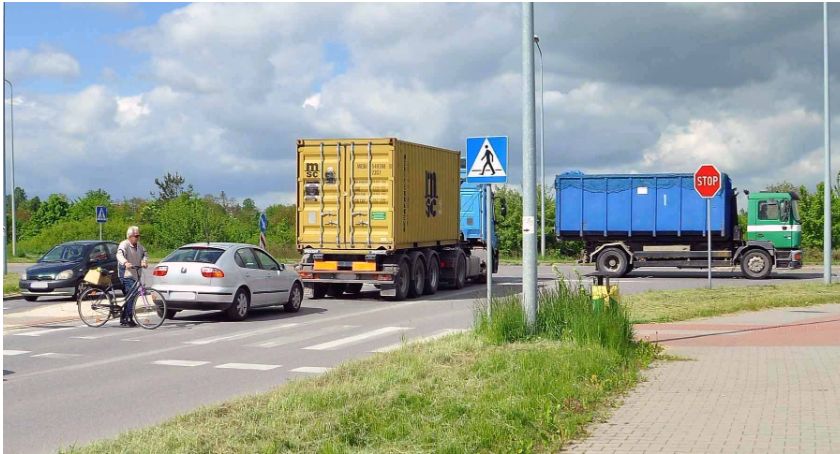KOŃSKIE. Kolejny wypadek na skrzyżowaniu ulic Koneckich Odlewników i Staszica
