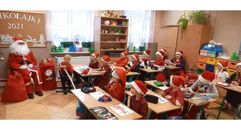 Do Królewca dotarł Święty Mikołaj. Dzieci powitały go z radością [ZDJĘCIA]