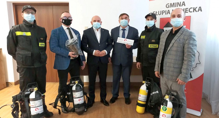 GMINA SŁUPIA KONECKA. Nowy sprzęt dla strażaków