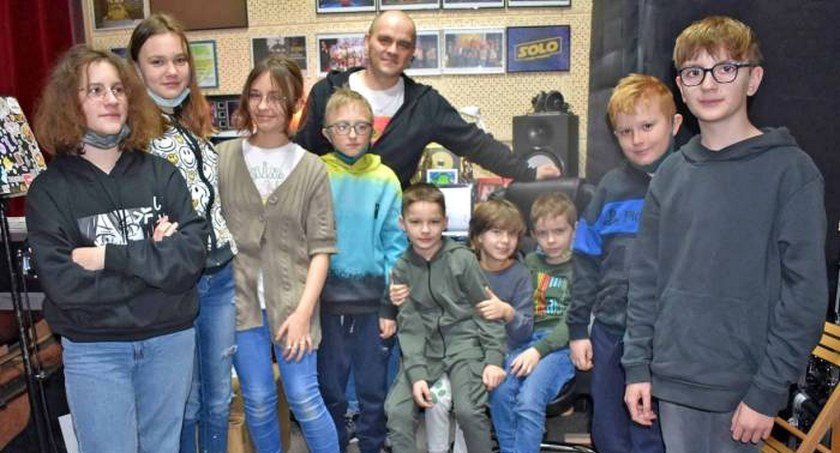 Ferie z koneckim Domem Kultury. Gry, glina, słodycze...