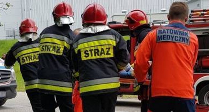 Koneccy strażacy transportowali chorych, których życie było zagrożone