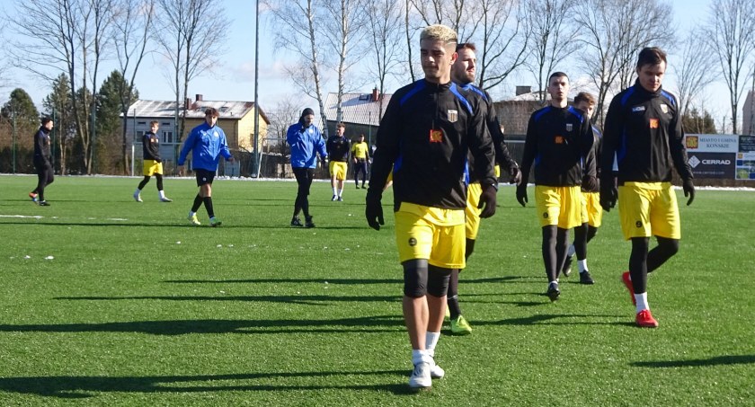Konecki czwartoligowiec nie zwalnia tempa. Kolejny sparing za nimi