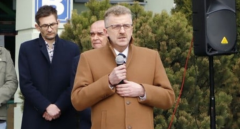 Starosta konecki wydał odezwę do osób chcących pomóc obywatelom Ukrainy