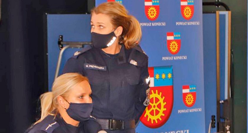 Koneccy policjanci przekonują, że bezpieczeństwo jest najważniejsze