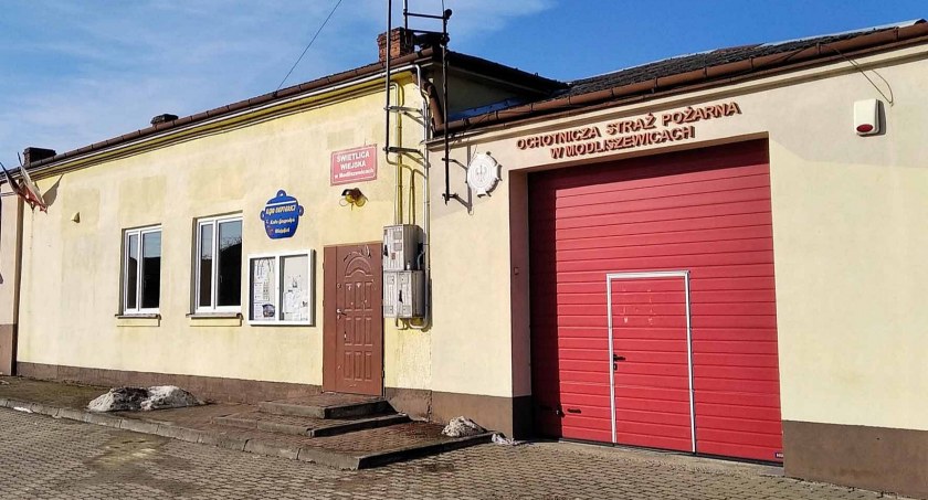 Do Modliszewic płyną dary ze świata dla uchodźców z Ukrainy