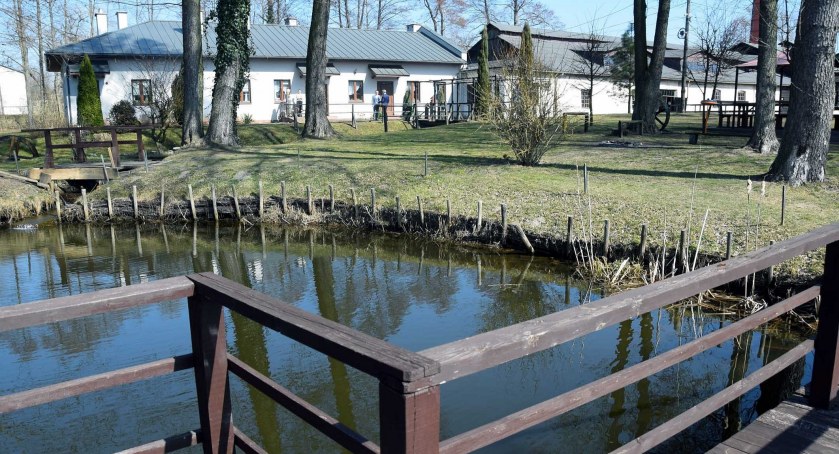 MALENIEC. Żelazo, scena letnia, sauna i dłuższy sezon turystyczny