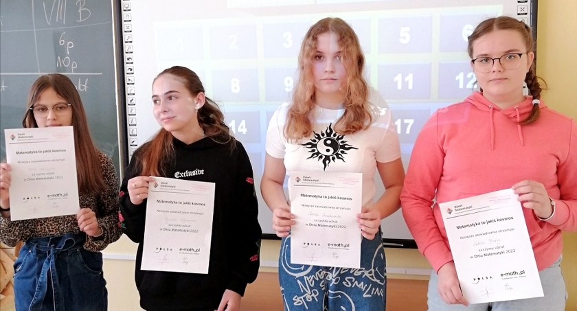 W szkole w Rudzie Malenieckiej obchodzili Dzień matematyki [ZDJĘCIA]