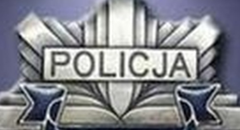 W Koziej Woli w gminie Stąporków zderzyły się dwa samochody