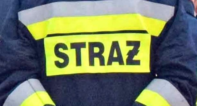 KOŃSKIE. W trosce o zdrowie lokatorki sąsiedzi wezwali pomoc
