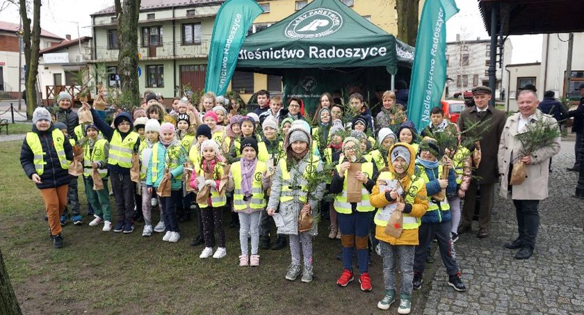 W Radoszycach obchodzili Dzień Ziemi [ZDJĘCIA]