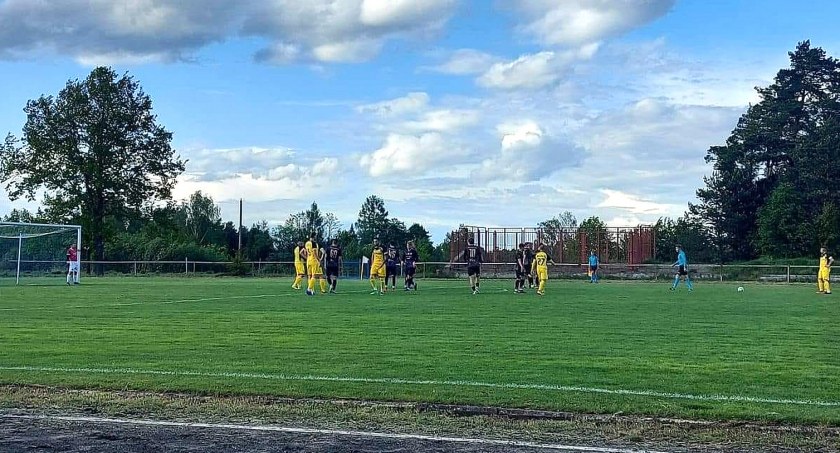 Neptuna Końskie kolejna potyczka w IV lidze świętokrzyskiej