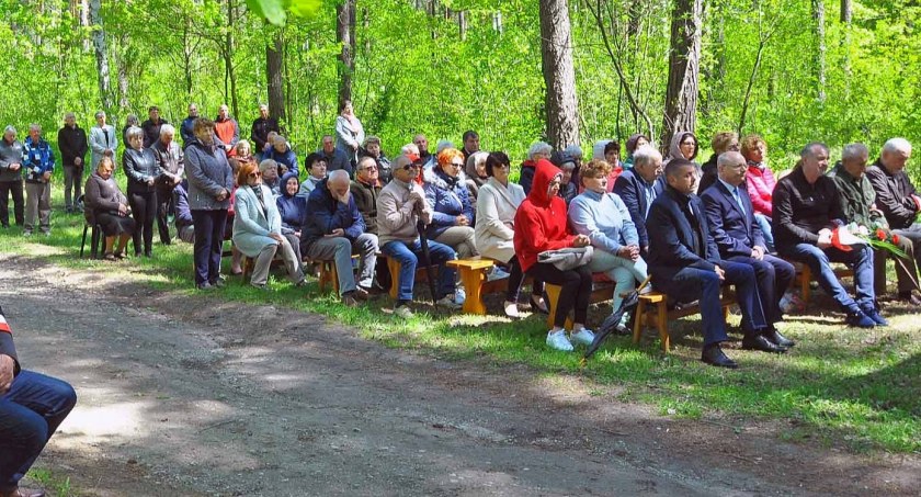 W Piekle celebrowali mszę świętą w intencji zamordowanych mieszkańców wsi [ZDJĘCIA]