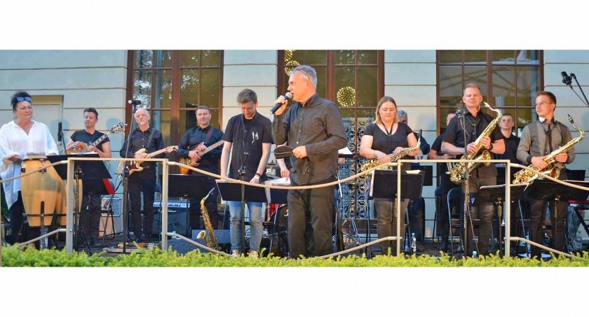 Konecki Big Band zdobywa publiczność, ostro wkracza na rynek muzyczny [ZDJĘCIA]