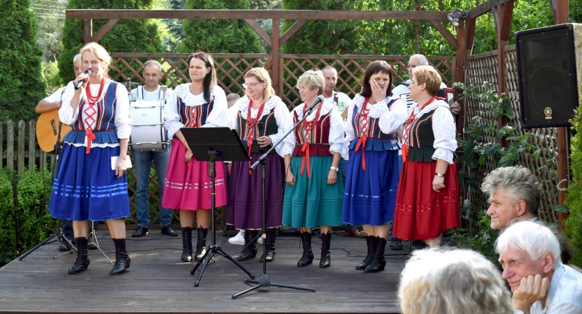 Zespół Smykovia w XVI Międzynarodowej Posiadzie w cieniu Bartka [ZDJĘCIA]