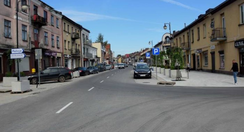 Ulice w Końskich wyremontowane, będą strefy płatnego parkowania