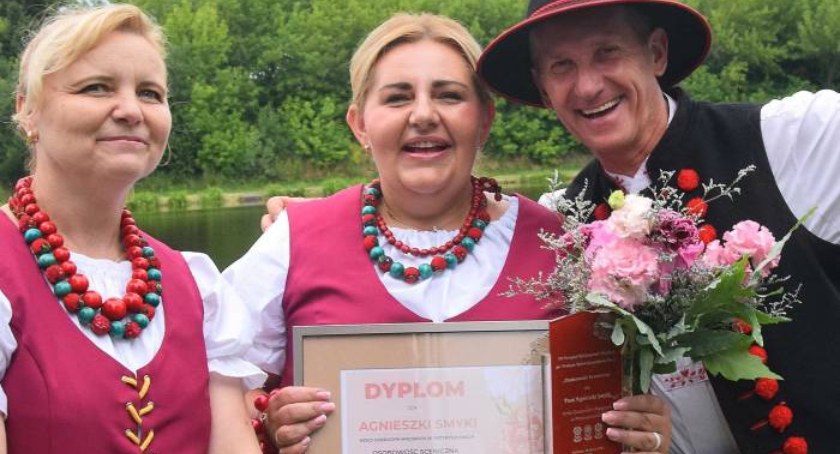 Tradycja koneckiej wsi rzecz święta, kołem... gospodyń się toczy