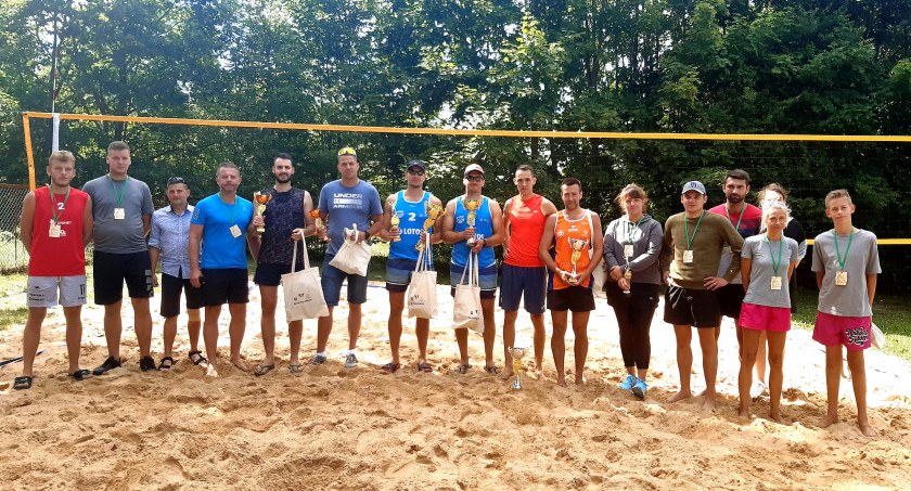 Po fałkowskim Turnieju Siatkówki Plażowej [GALERIA ZDJĘĆ]
