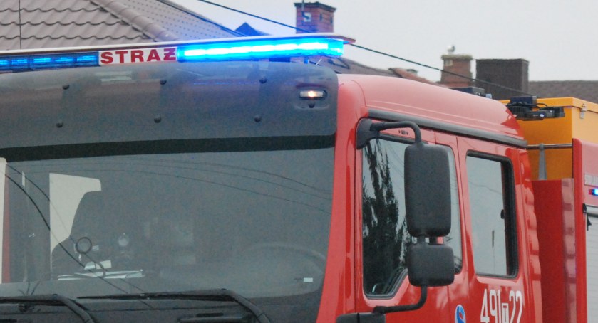 W gminie Stąporków zapalił się traktor